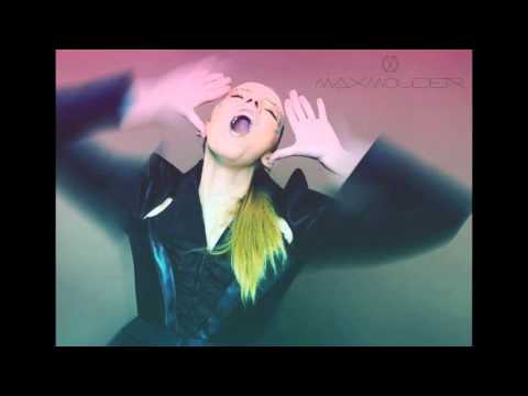 Jey Kurmis / Caz she Can