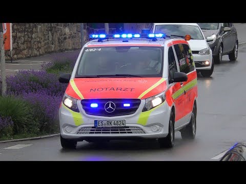 [NEUER BALKEN | DAUERHORN] NEF 4/82-4 und RTW 4/83-4 DRK Nürtingen auf Einsatzfahrt