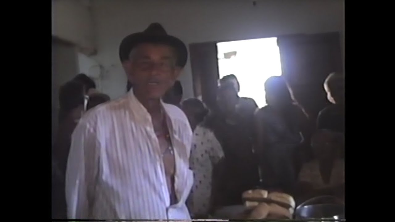 Almoço em família, dia 9 de maio de 1999 parte 2.