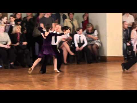 Elfs-2012 10D Rating Juvenile Beluss-Ruce; Kremers-Atholde 1.2fin viennese waltz
