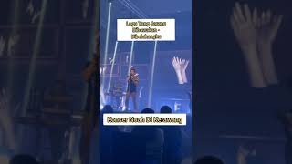 Download lagu Lagu Dibelakangku - Konser Noah Di Kerawang 2023. #Ariel #ArielNoah #Shorts #SahabatNoah mp3