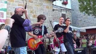 IMPACTO AZULEJO FRIO CON EL DROGAS