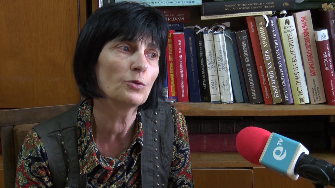 Регионалният исторически музей издаде фотоалбум "Футболът в Хасково през ХХ век"