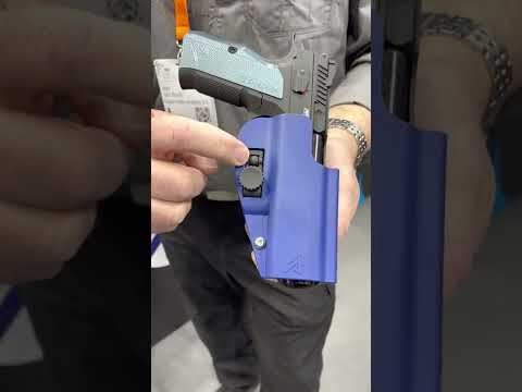 Кобура Max Holster на IWA 2022