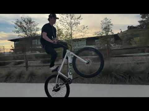 The best wheelie bike ever made ?? CREW METHOD 750 REVIEW