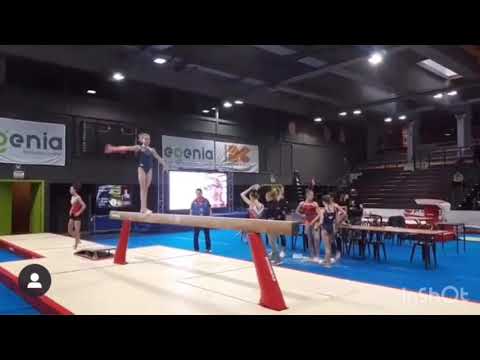 Elena Gerasimova training beam