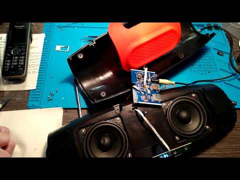 Китайская колонка JBL продолжает работать с пробитой микросхемой