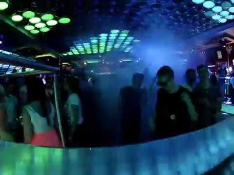 C Bool w Klubie Bora Bora