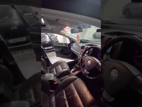 2007 Volkswagen Golf - Image 2