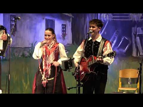 Sladki greh - Narodna noša