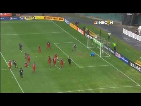 Fabian Espindola free kick vs Chicago Fire