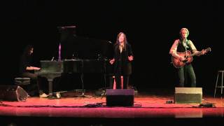Patti Smith, &quot;Ghost Dance&quot; (Performed at the Wadsworth Atheneum)