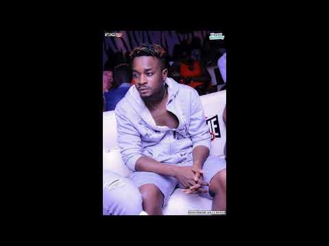 VETCHO CHOCO Feat SALVADOR_Croussimougou