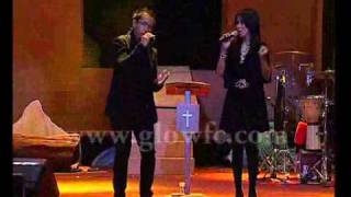 Sari &amp; Sammy Simorangkir - Ku Hidup Bagi-MU.flv