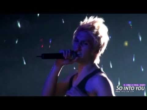 [FANCAM] #233 Beast is the B2st + mastermind remix - Dongwoon focus @ WBTBA 110218-19