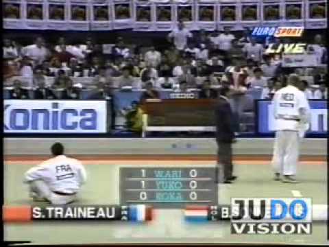 JUDO 1995 World Championships: Stephane Traineau (FRA) - Ben Sonnemans (NED)