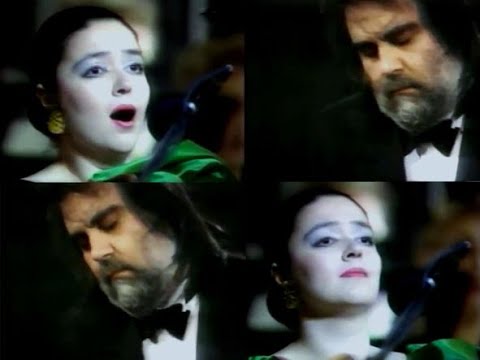 Markella Hatziano - "Antigone" by Vangelis (Odeon of Herodes Atticus in Athens, Greece - 3 Oct 1991)