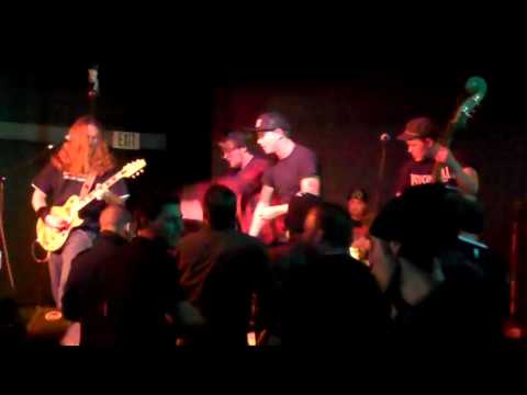 The Insomniaxe - Somebody's Gonna Get Their Head Kicked in Tonight LIVE (COVER)