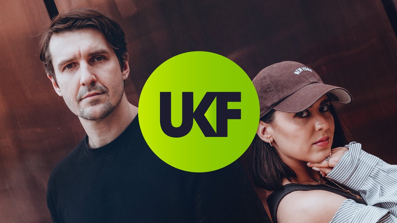 Grafix & Raphaella - Memories (Us Together)