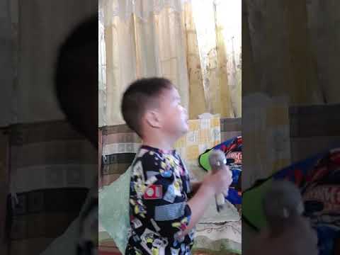 MERAKI trying to sing THOSE DAYS by ZUHAIR feat. RINI