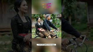 Download lagu Obrolan Bahasa Ngapak bikin ngakak | Logat Lucu Wong Banyumas | Ora Ngapak Ora Kepenak 370 mp3