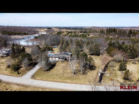 Caledon Country Estate Subdivision – 4 Bedroom Home For Sale on 2.5 Acres with Pool  | KLEIN