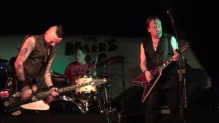 The Vibrators - The Kid&#39;s A Mess (live at The Marrs Bar, Worcester - 7th April 17)
