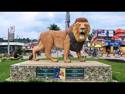 O Palácio e a Masterclass de História do Reino Toro. Por que você deve visitar