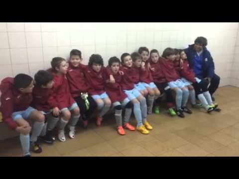 O Benxamín da ED Xuventude Oroso vos desexa Felices Festas e Feliz 2015!!