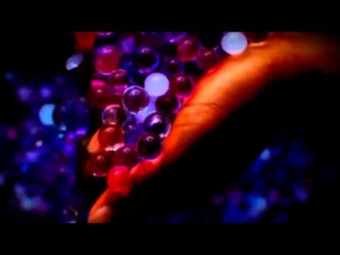 Margaret Berger - I Feed You My Love Video Clip