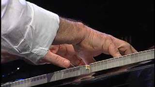 Wagner Tiso Trio | Cravo e Canela (Milton Nascimento/Ronaldo Bastos) | Instrumental Sesc Brasil