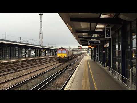 66250 with 4E32 Dollands Moor to Scunthorpe passing Ashford 11/01/2016