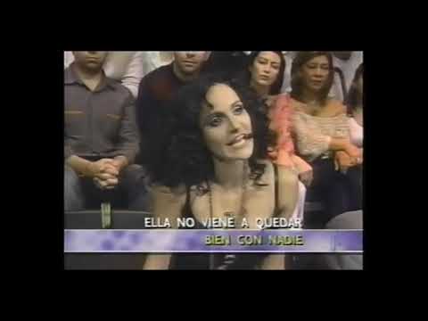 LA ACADEMIA 3 • Mari Carmen defendiendo su trabajo