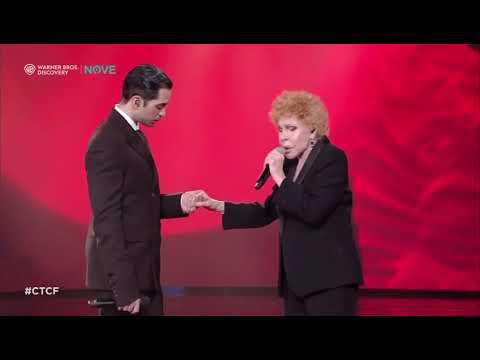 MAHMOOD E ORNELLA VANONI CANTANO “SANT’ALLEGRIA” a Che tempo che fa (esibizione completa)