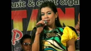 Download lagu MIMIN AMINAH ( COVER ) CINTA BERDURI - ELVY SUKAESIH || LINTANG PRODUCTION 2014 mp3