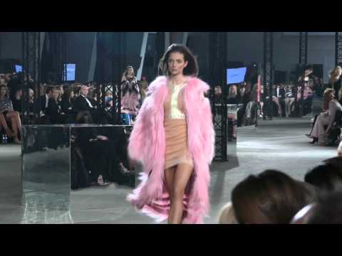 Pokaz mody na Flesz Fashion Night 2015