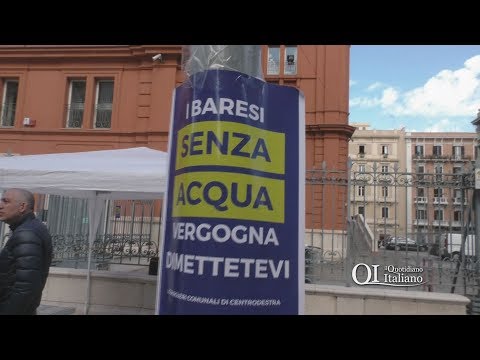 Bari senz'acqua, il centrodestra scende in piazza: "Una vergogna per la nostra città"