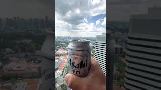 シンガポール隔離生活6日目の昼ビール頼んでみた