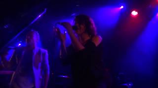 Stars - Backlines - Live @ La Maroquinerie - 08-12-2012