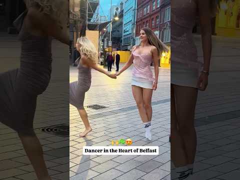 We absolutely LOVE this!😍 Let us know your thoughts? 😊 #irishdance 📸 @maneshshendkar #belfast