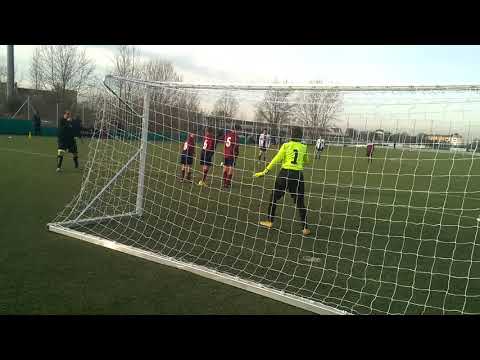 Under 13, 2^ Rit. - Parma-Reggio Audace, 7' punizione di Casali sulla barriera