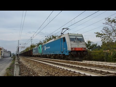 Traxx in Doppia Trazione su merci privati