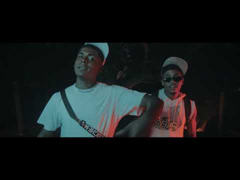 Mucho Howard y el 21 Un sentimiento (prod-by galan galaneo)