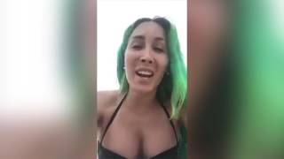 La Pelopony deja en ridículo a Rebeca y la música en España