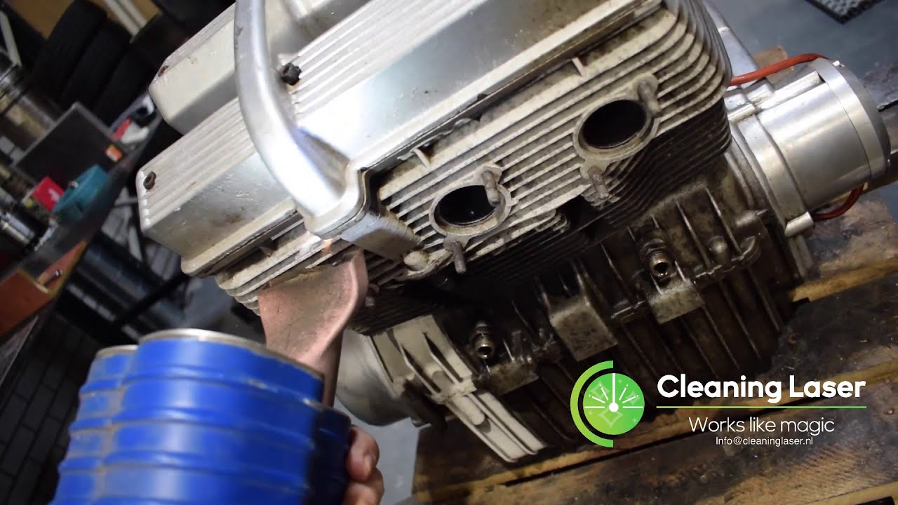 Laser cleaning a Laverda engine