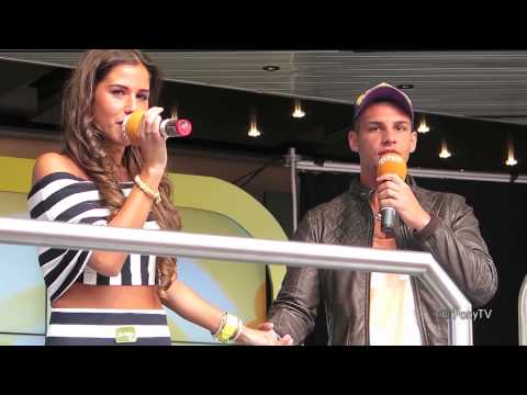 Sarah Engels und Pietro Lombardi - Made That Way - Live in Köln 16.08.2014 (Gamescom 2014)