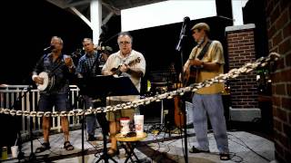 THE GRAVEYARD SHIFT: The Freightliners 8-12-2011