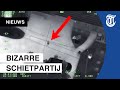 Kinderen nemen agenten onder vuur met AK-47