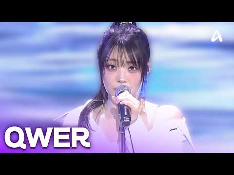 QWER - 흰수염고래 + 눈물참기 | 2026 [D*AWARDS] 디 어워즈