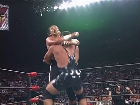 Rick Steiner Knocks Out Mongo McMichael with Overhead Belly to Belly Suplex! 1997 (WCW)